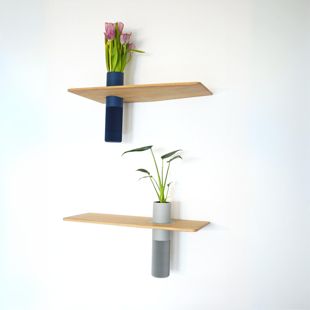 VASEBOARD M - Regal mit integrierter Vase | vaseboard