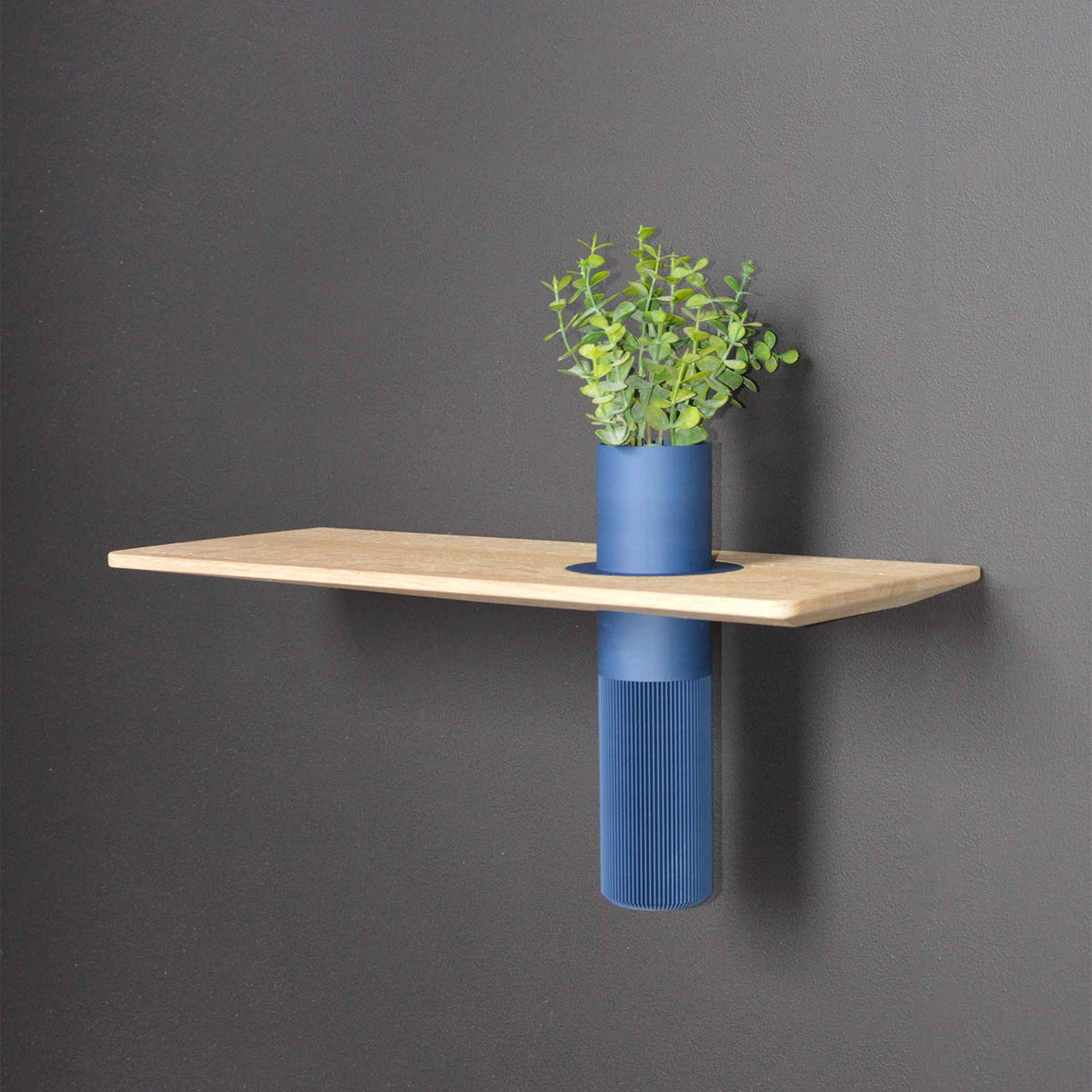 VASEBOARD M - Regal mit integrierter Vase | vaseboard