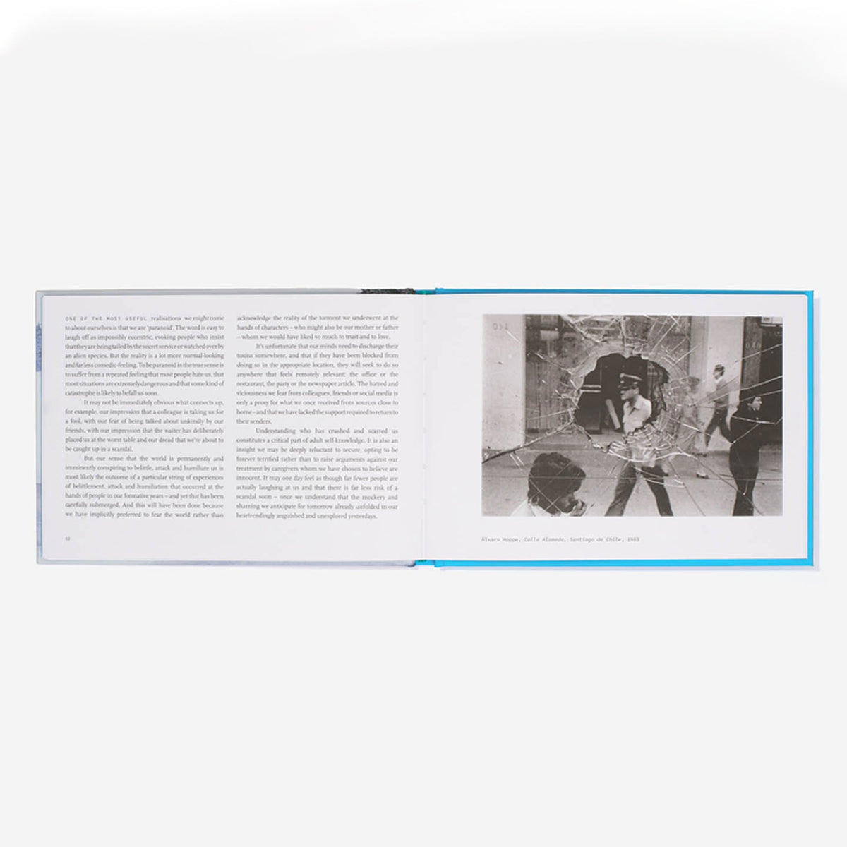 Buch "Self-Knowledge in 40 Images" – Englisch | The School of Life