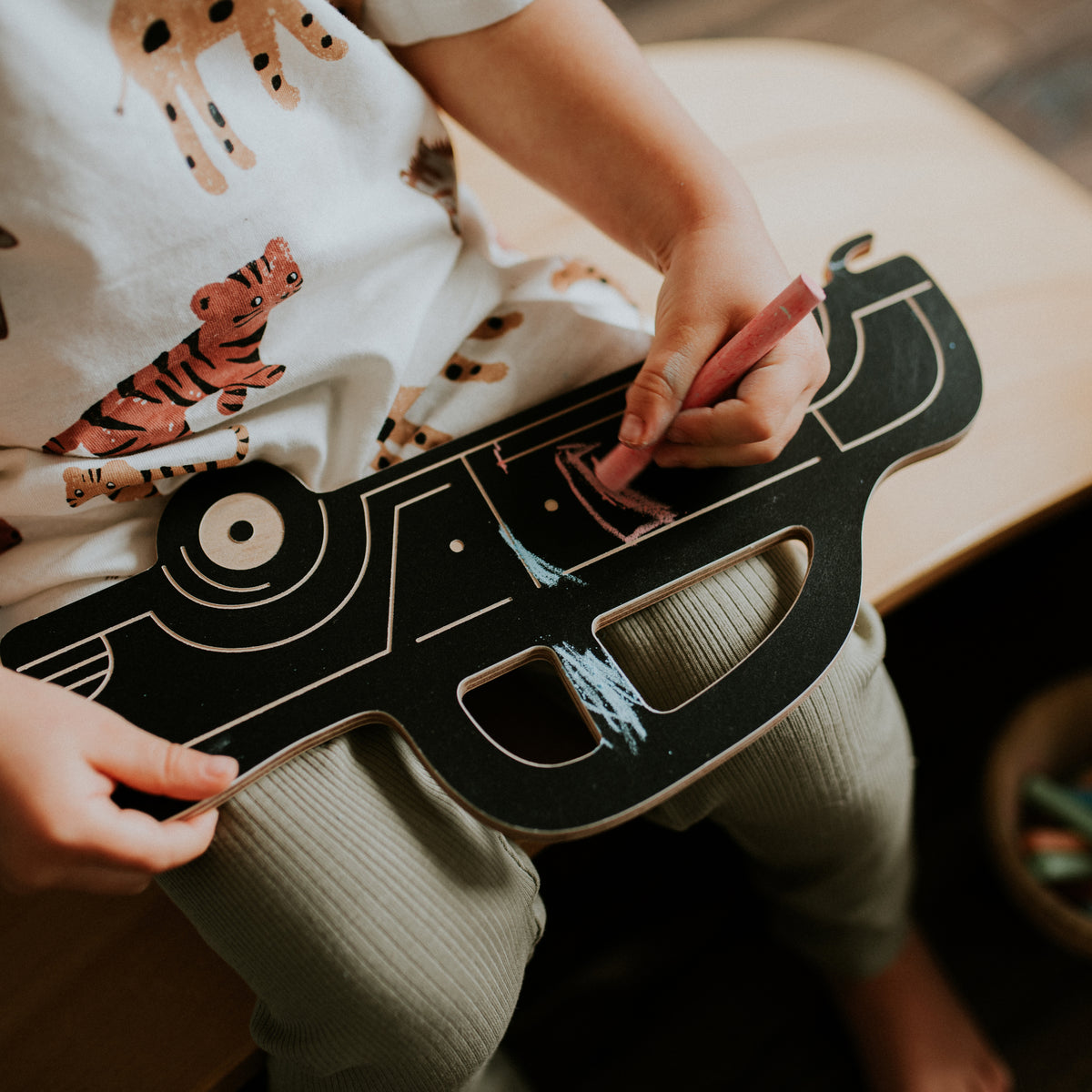 SATURN RETRO CAR - Kreidetafel aus Holz - Auto | milin