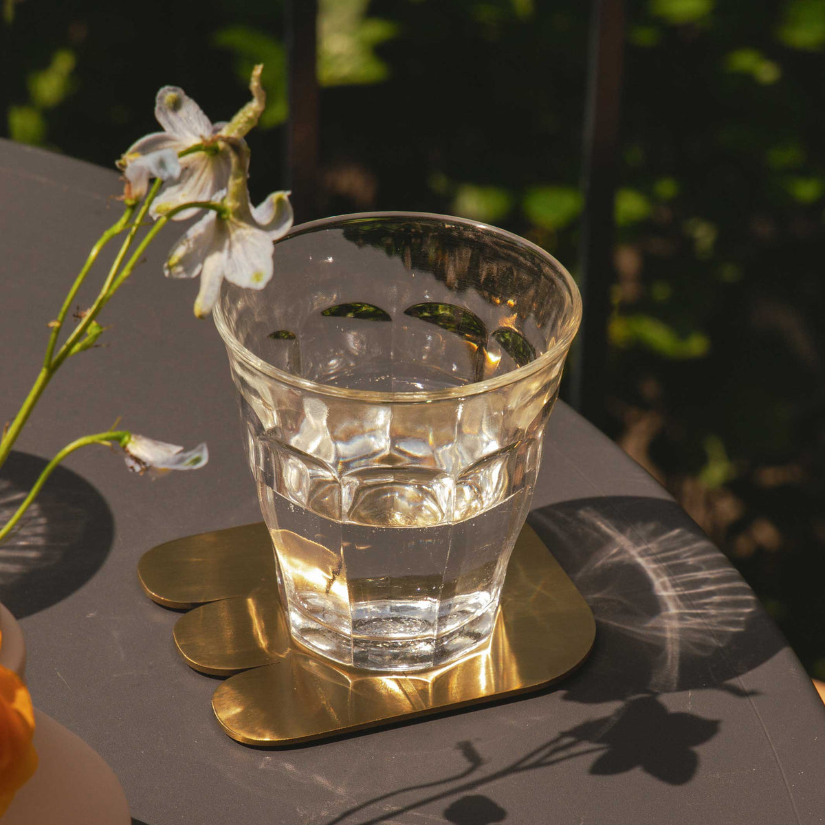 TOGETHER COASTERS | 4er UNTERSETZER-Set | Edelstahl messingfarbig | Dan Covert | Areaware