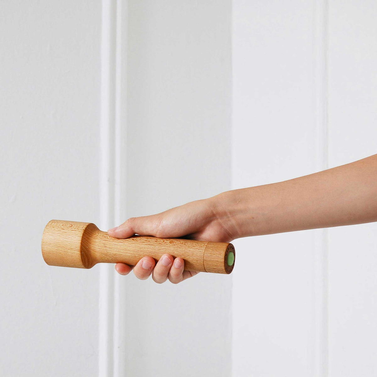 TORCH - Lampe de poche en bois - Jonas Damon | Connaissance de la zone