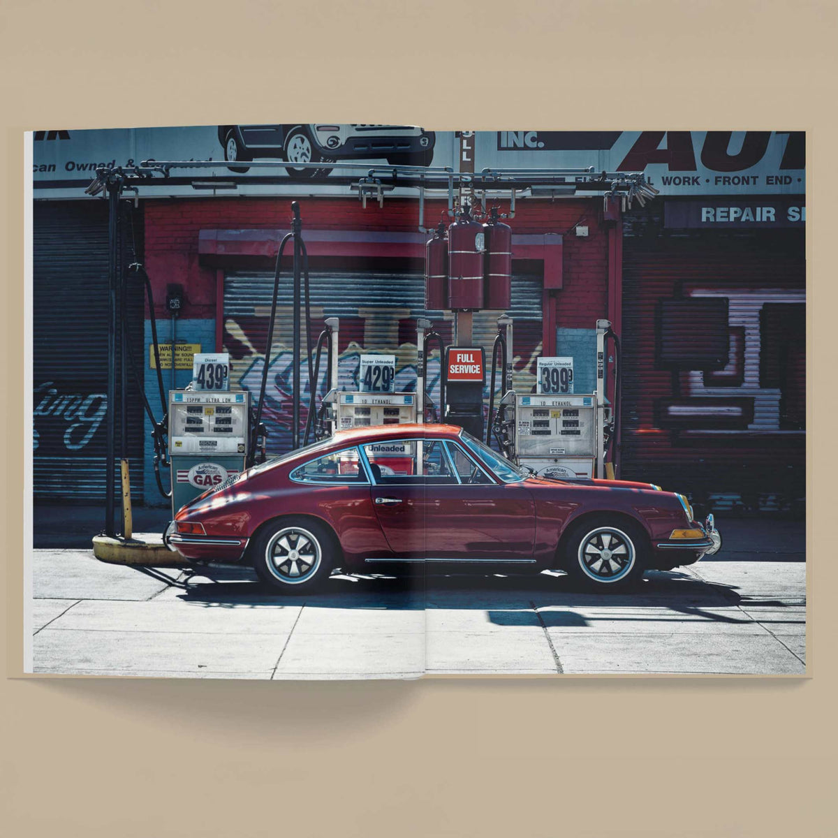 Bildband "Under the Sun" Vol. 1 Porsche – Hardcover | Mirage