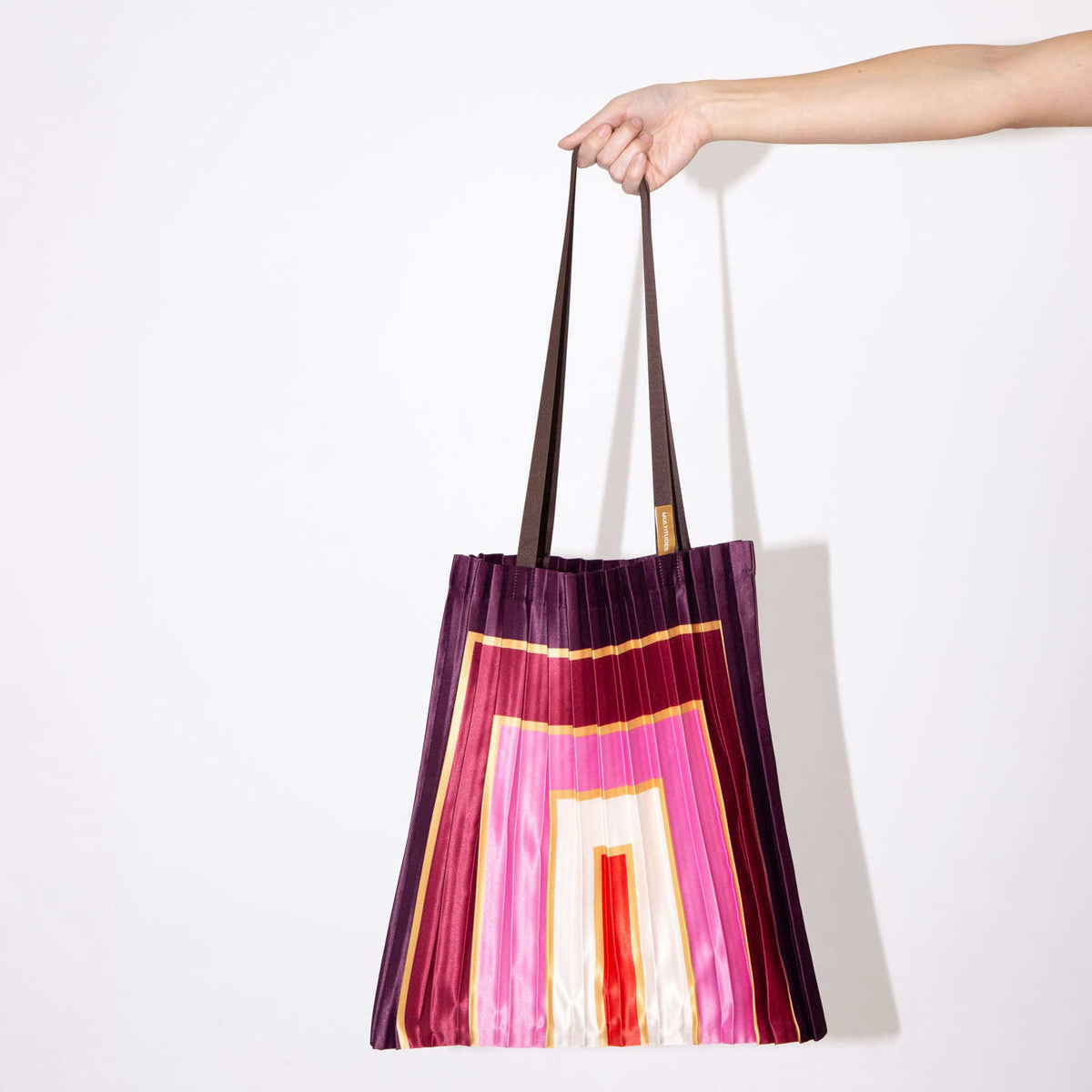 Tote Bag Villasimius – Plissee-Satin · 40 × 48 cm | Multitudes