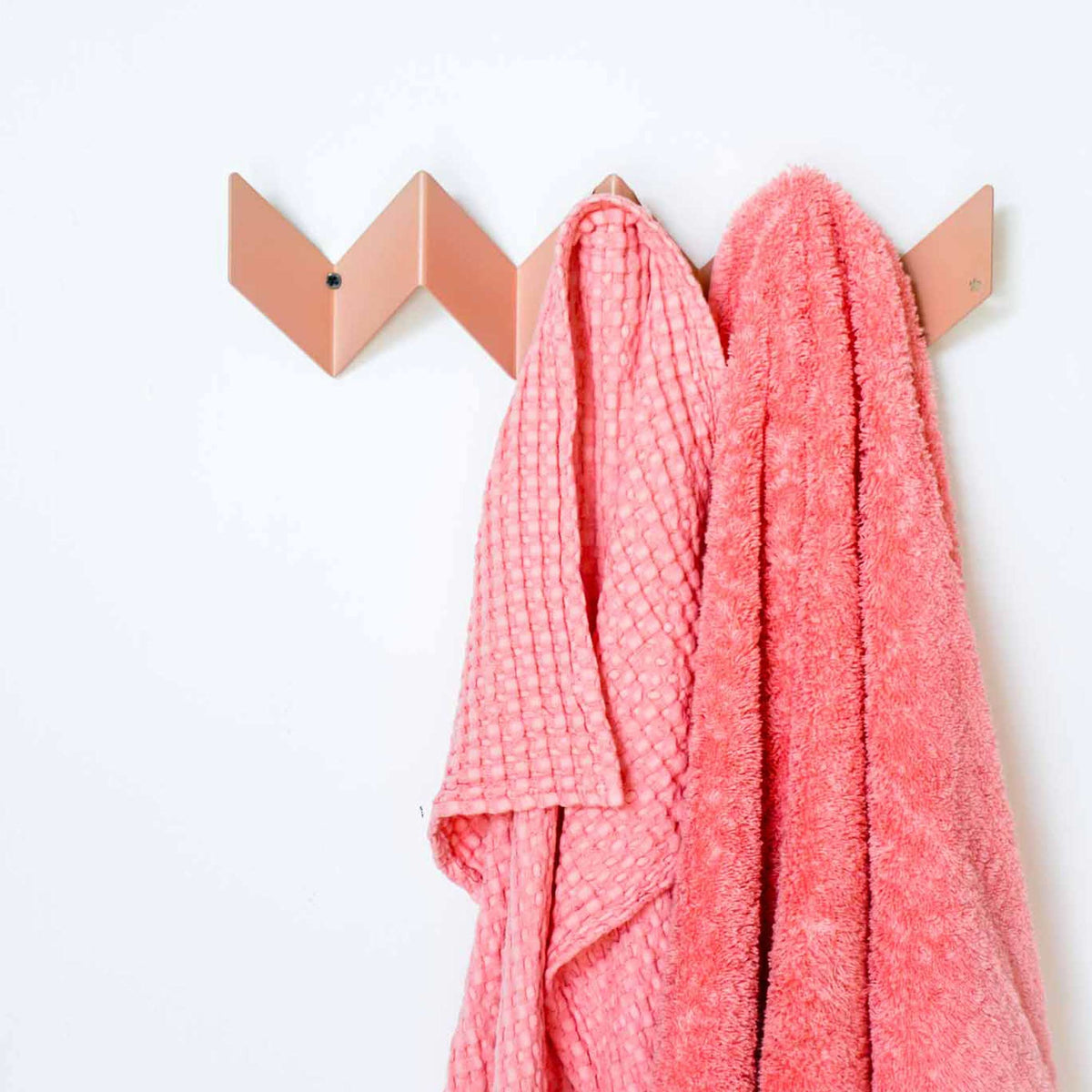 ZIGZAG - kleine Wand-Garderobe | Roman Luyken | Peppermint Products