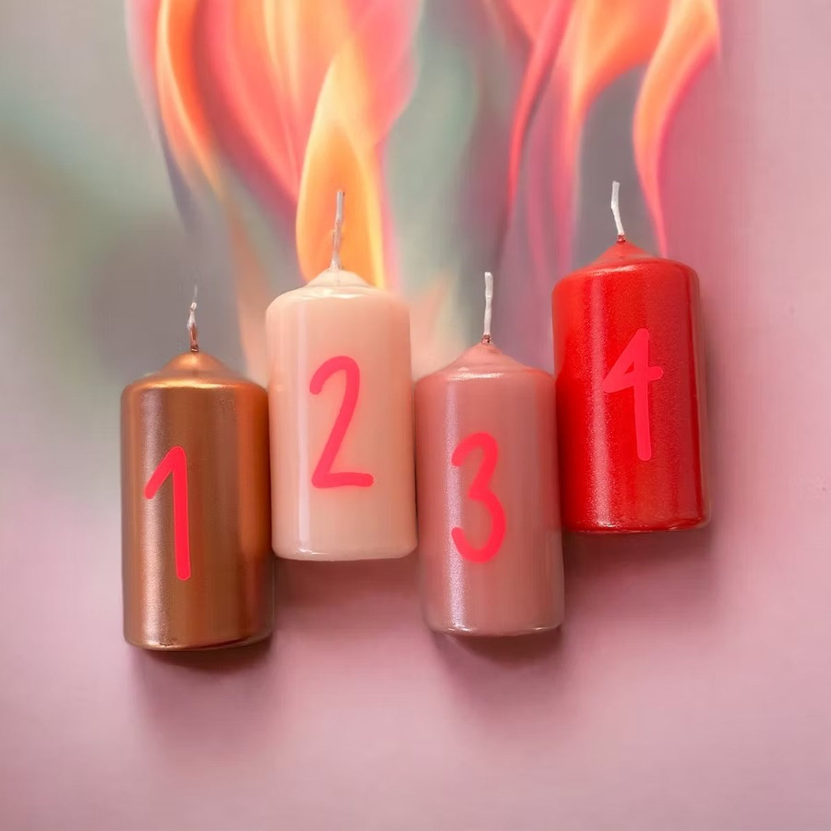 DIP DYE GLOW COUNTDOWN | Weihnachts-Kerzen im 4er Set | Pink Stories