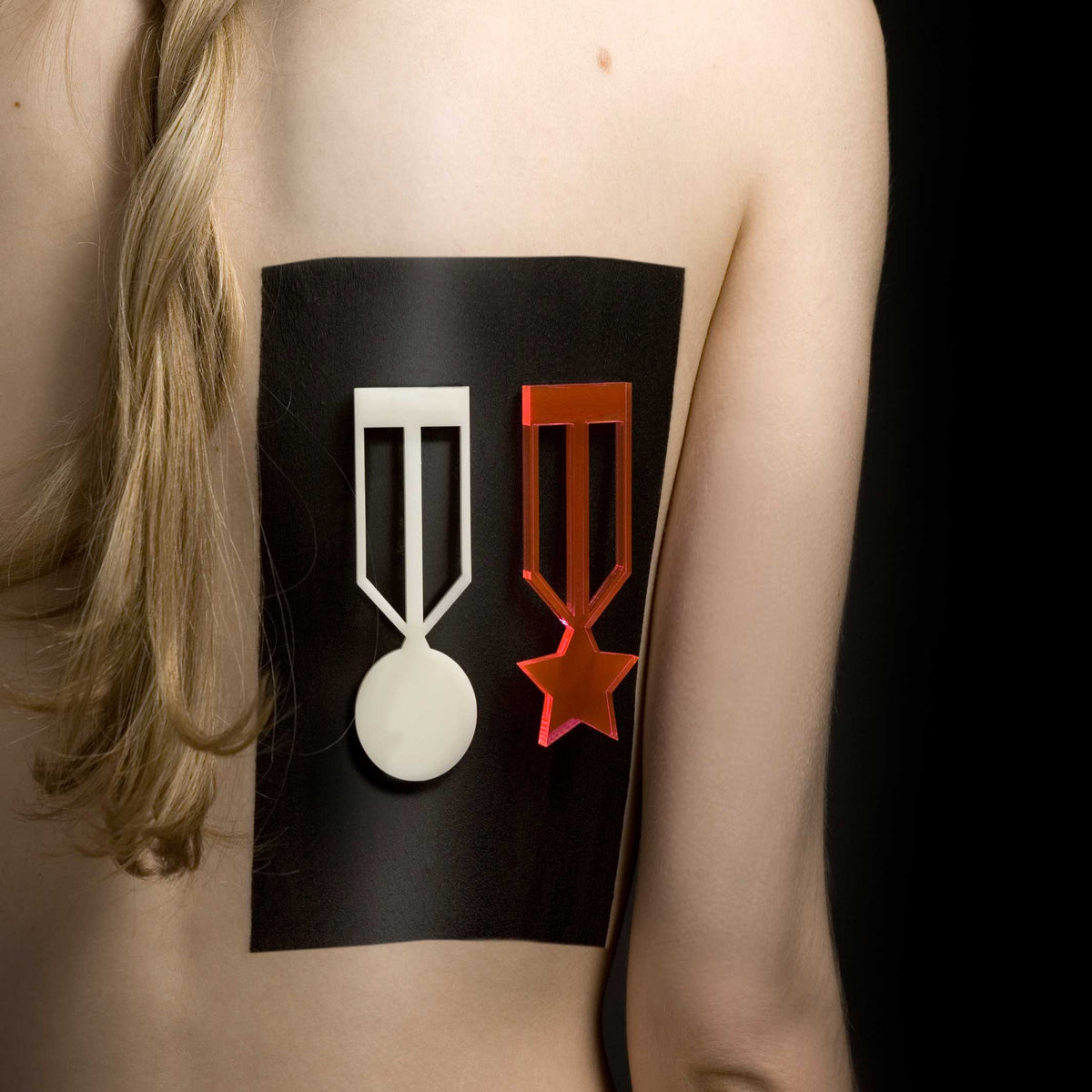 MEDAL of HONOR | Acryl-ORDEN | Alissia Melka-Teichroew | byAMT
