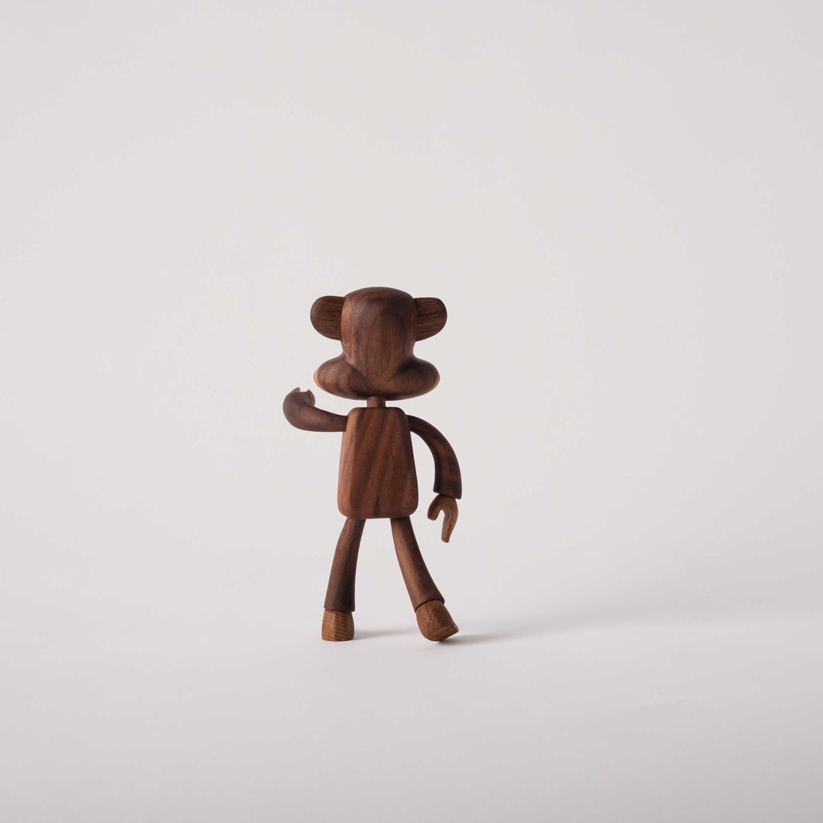 JULIUS le SINGE | FIGURINE EN BOIS | Noyer et chêne | enfance x Paul Frank