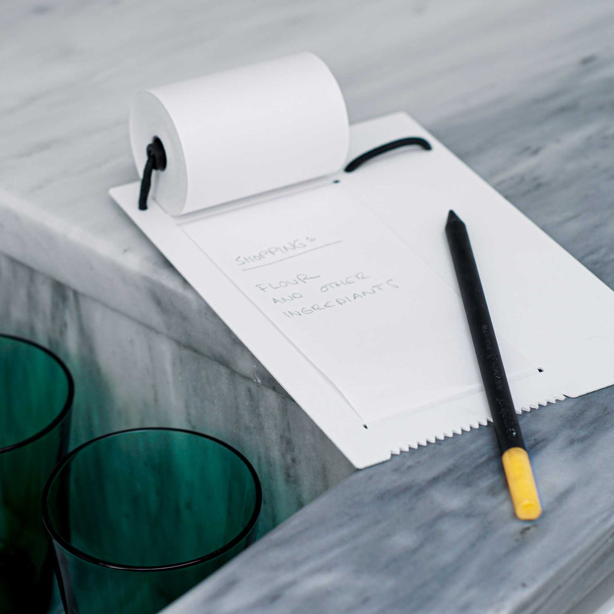 NOTE ROLLER | NOTIZROLLENHALTER & SCHREIBBOARD m. Notizrolle | Roman Luyken | Peppermint Products - Charles & Marie