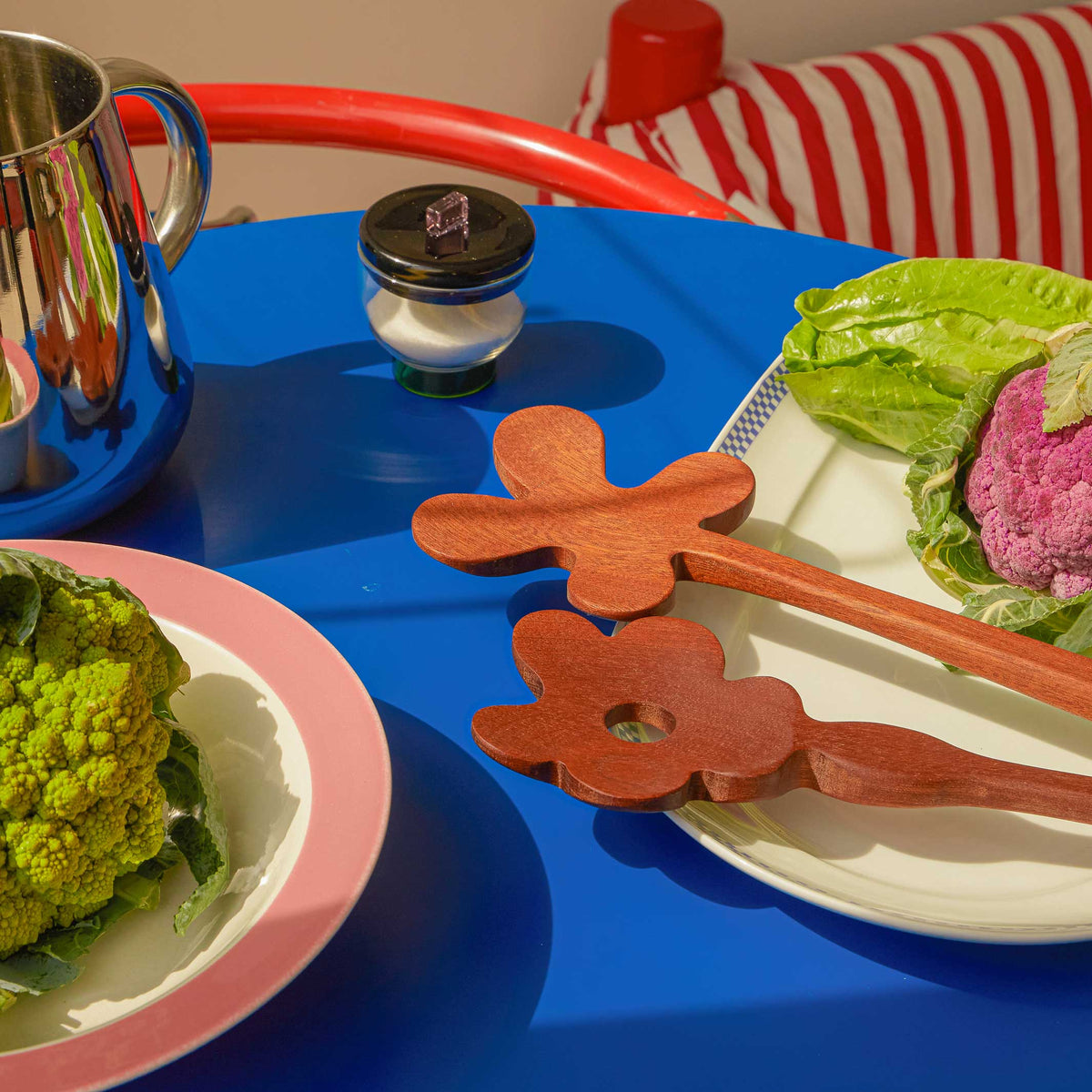 SERVING FRIENDS Blumen | große HOLZLÖFFEL & SERVIERBESTECK | Selena Liu | Areaware