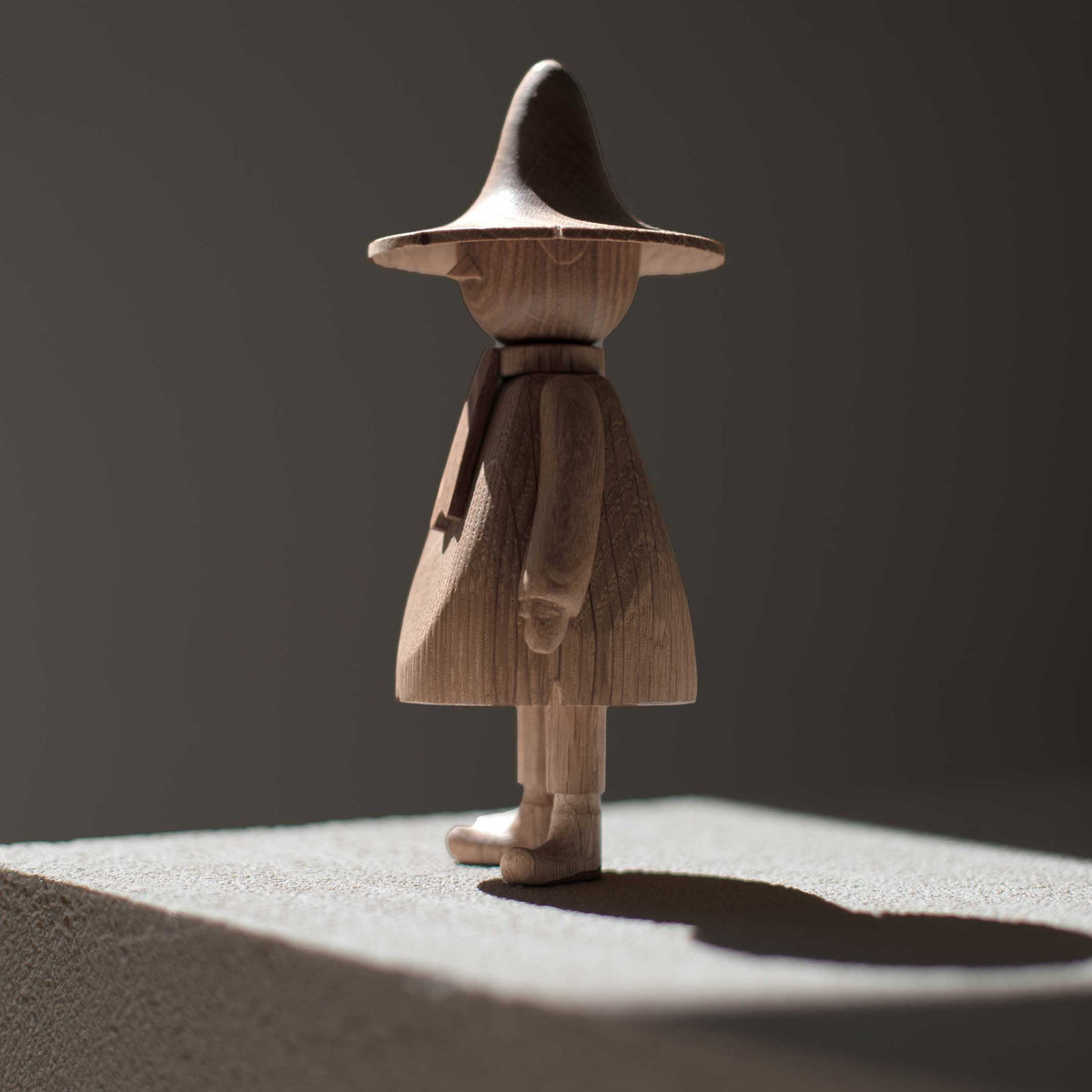 Holzfigur Snufkin Klein – Eiche | boyhood × Moomin