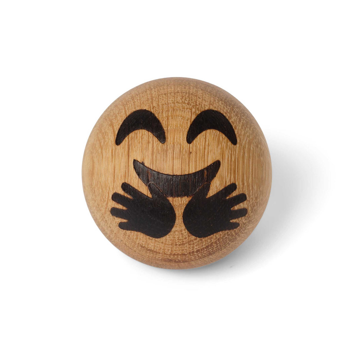 Holz-Emoticon Umarmung – Eiche · Ø 7 cm | Spring Copenhagen