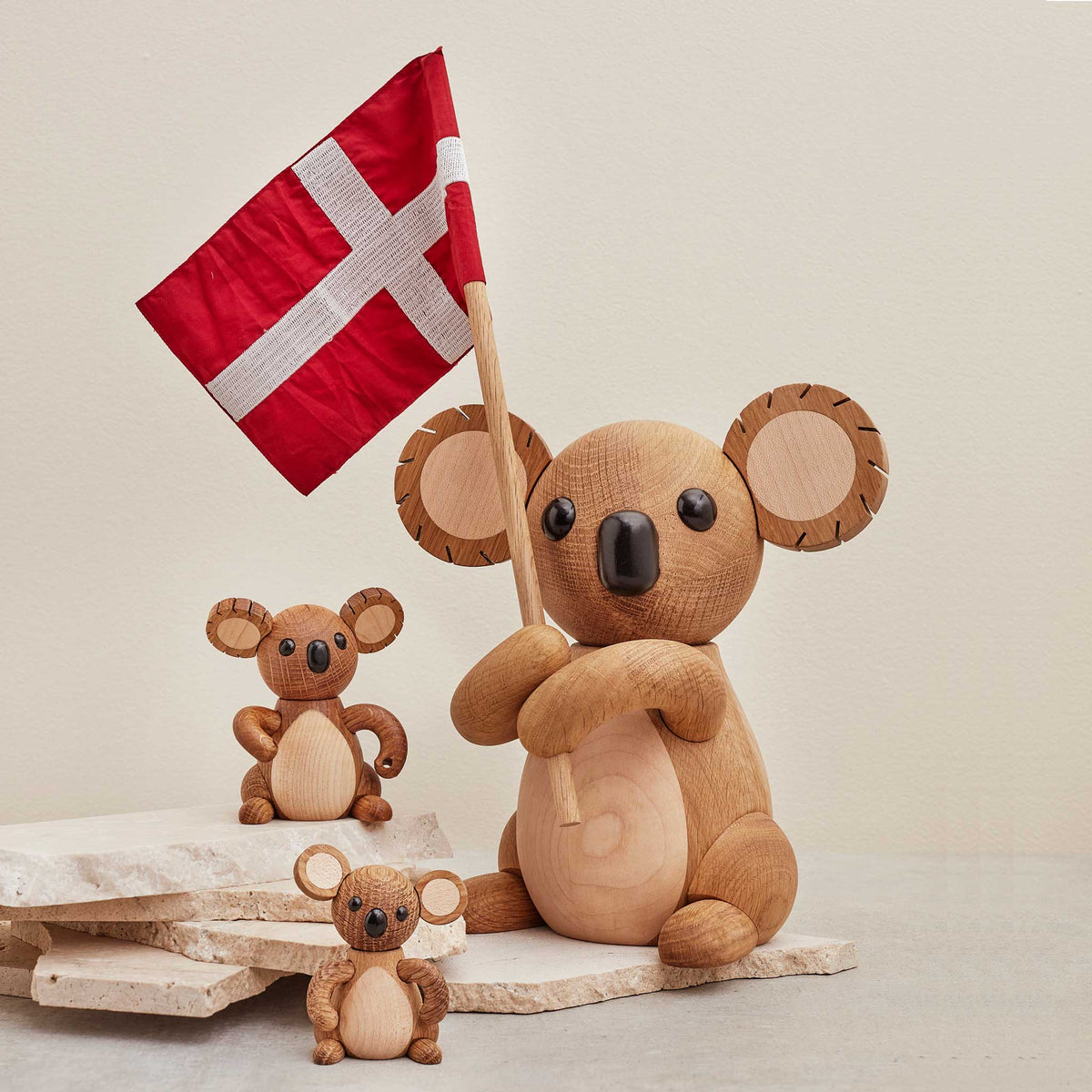 Holz-Koala Victoria Groß – Eiche · 25 cm | Spring Copenhagen